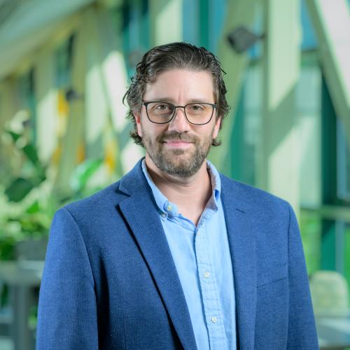 Photo of Ian Hartman, Ph.D.